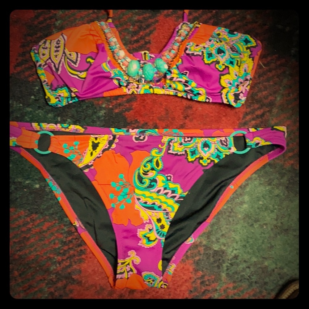 2 x Victoria secret bathing suit